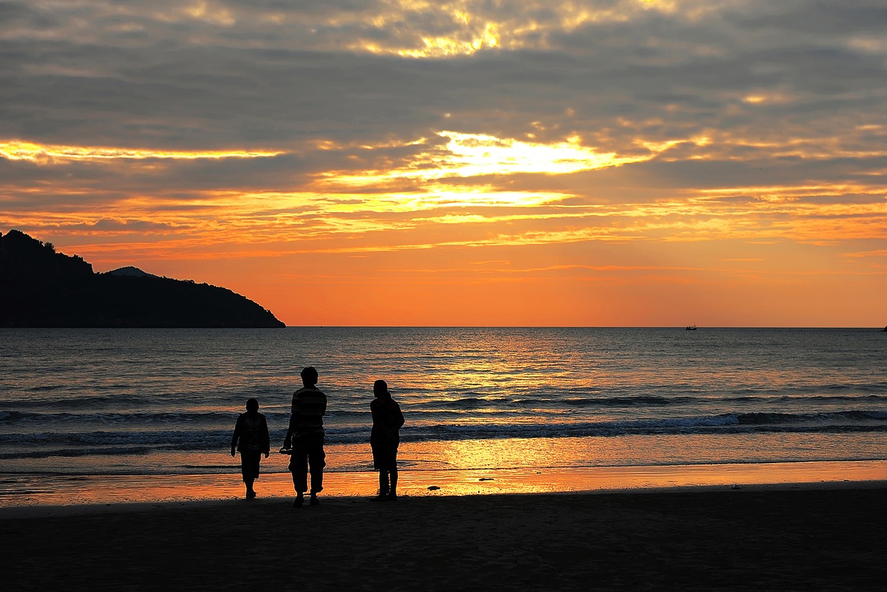 active holiday on the coast