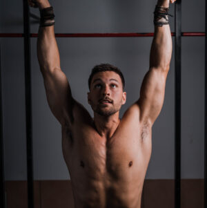 Mastering the Art of Ring Muscle Ups: A Guide to Achieving Strength and Control.